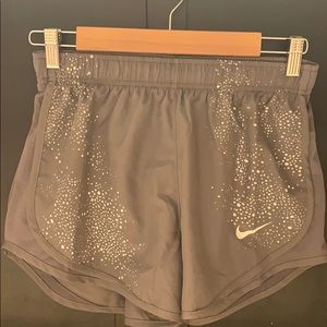 gray Nike shorts